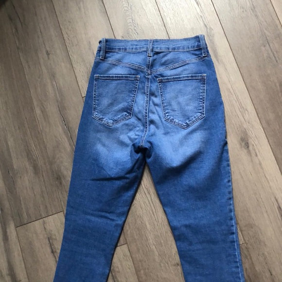 High-rise Jeans - Picture 4 of 5